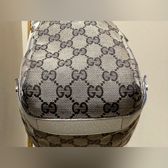 Authentic Gucci Abbey GG Brown Canvas White Leather Handbag - Picture 12 of 15